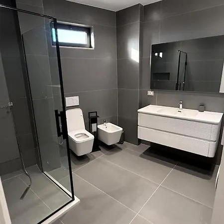 Apartment Marku 5 *
