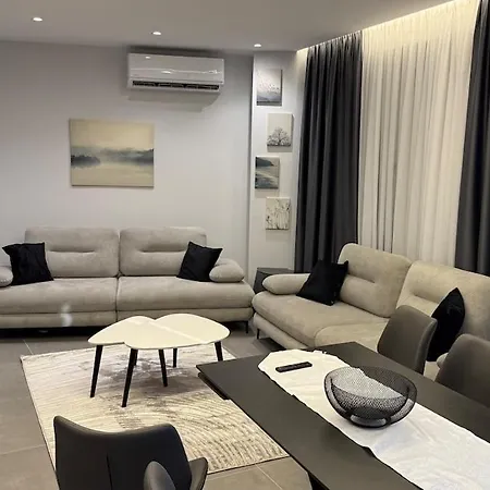 Marku 5 Apartment *
